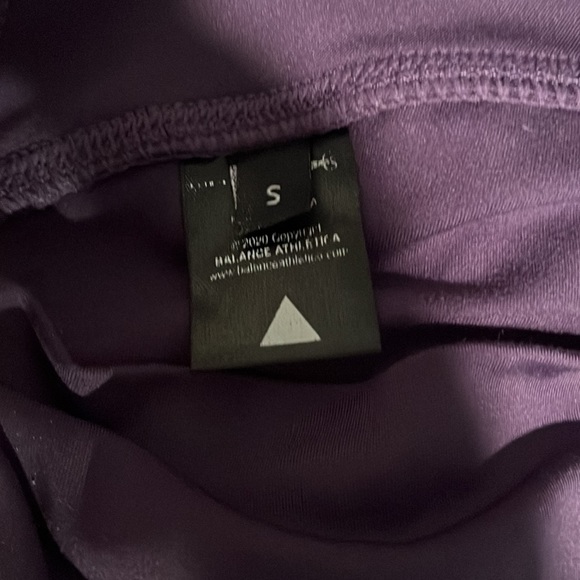 Balance Athletica/Vitality Violet Ascend Leggings - Picture 3 of 3